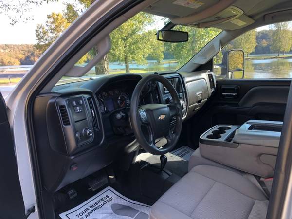 2015 Chevrolet Silverado 2500HD 4x4 Hay bed 4x4 for sale in Forsyth, MO – photo 14