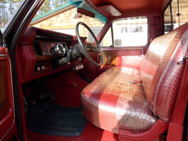1982 Ford F-100 Short Bed - cars & trucks - by owner - vehicle... for sale in Prospect, CT – photo 3
