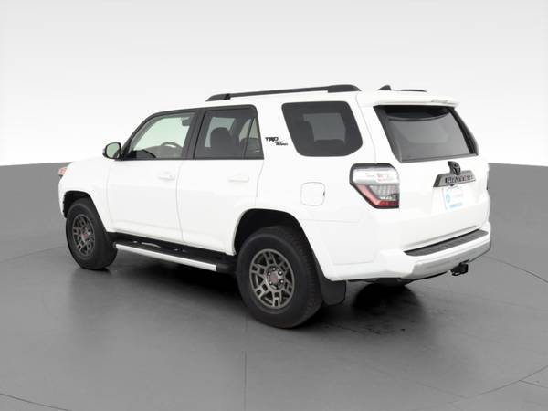 2020 Toyota 4Runner TRD Off-Road Premium Sport Utility 4D suv White... for sale in Cleveland, OH – photo 7