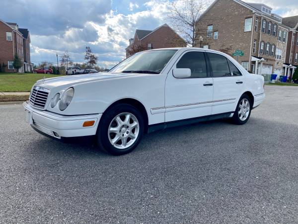 1999 Mercedes E300TD Diesel - cars & trucks - by owner - vehicle... for sale in Waldorf, MD – photo 2