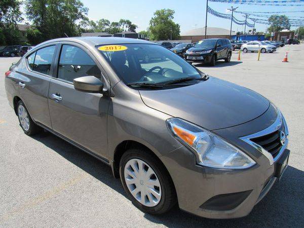 2017 Nissan Versa SV Holiday Special for sale in Burbank, IL – photo 10