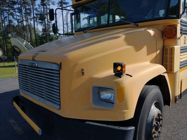 1999 Freightliner Bluebird Bus - - by dealer - vehicle for sale in Calhoun, LA – photo 8