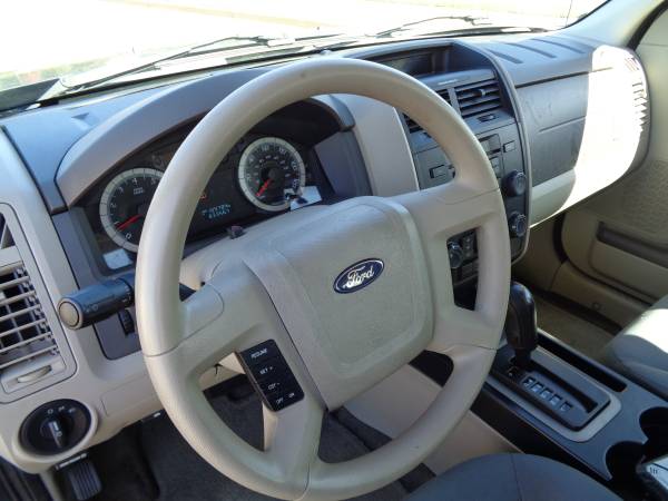 2008 Ford Escape XLS ++ 1 Owner + 83,000 Miles ++ - cars & trucks -... for sale in Greenville, NC – photo 13