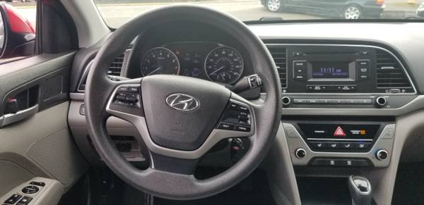 2017 Hyundai Elantra SE 2 0L Auto PZEV (Ulsan) Ltd Avail - cars & for sale in Lynnwood, WA – photo 10