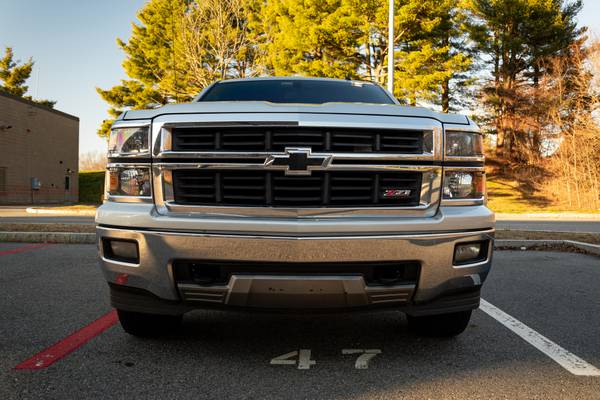 2014 Chevrolet 1500 2LT Z71 - cars & trucks - by owner - vehicle... for sale in Wayland, MA – photo 4