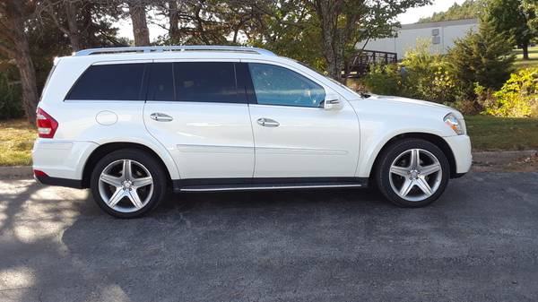 2012 Mercedes Benz GL 550, 4 Matic, a Powerful Luxury SUV, 143k,... for sale in Merriam, MO – photo 5