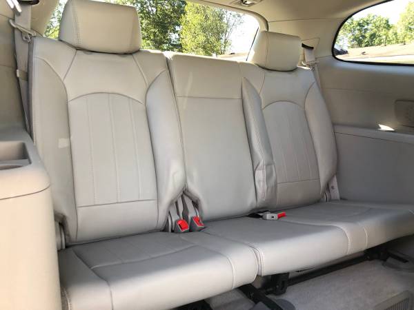 2008 Buick Enclave CXL FWD for sale in Mishawaka, IN – photo 12