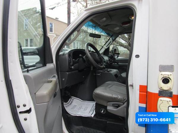 2006 Ford E-Series Chassis - Buy Here Pay Here! - cars & trucks - by... for sale in Paterson, NJ – photo 14