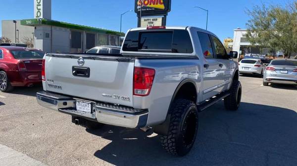 2015 Nissan Titan Crew Cab SV 4x4 7” CARFAX Wow - cars & trucks - by... for sale in El Paso, TX – photo 5