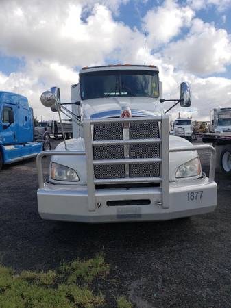 2012 KENWORTH T660 for sale in Bakersfield, CA – photo 3