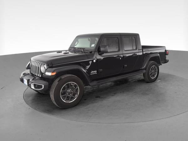 2020 Jeep Gladiator Overland Pickup 4D 5 ft pickup Black - FINANCE -... for sale in Albany, NY – photo 3