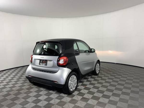 2016 smart Fortwo Prime - EASY FINANCING! - cars & trucks - by... for sale in Portland, OR – photo 8