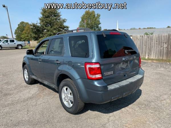 2010 Ford Escape XLT 4dr SUV Call for Steve or Dean - cars & trucks... for sale in Murphysboro, IL – photo 4