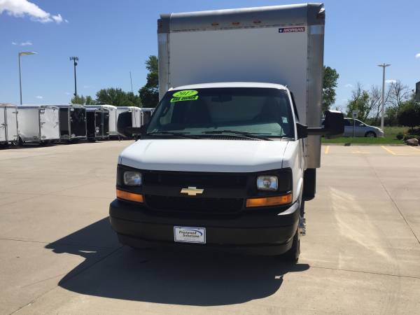 2017 CHEVROLET EXPRESS G3500 15' BOX TRUCK-PRICED BELOW MARKET! for sale in URBANDALE, IA – photo 3