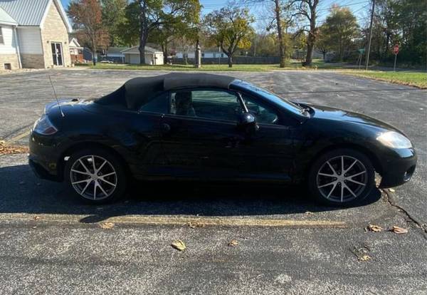 2011 Mitsubishi Eclipse - cars & trucks - by owner - vehicle... for sale in Elkhart, IN – photo 2