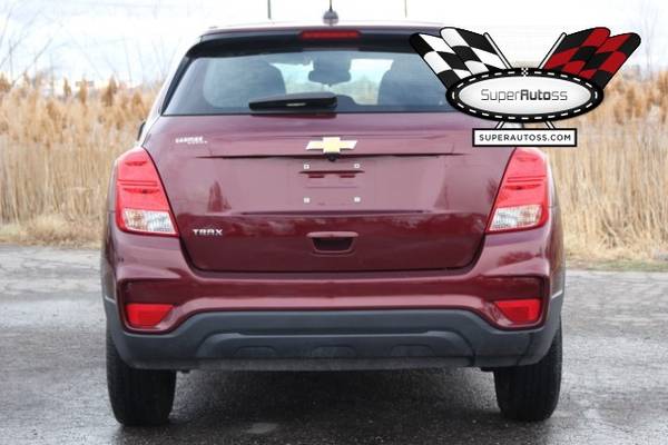 2017 Chevrolet Trax TURBO, Damaged, Repairable, Salvage Save! for sale in Salt Lake City, NV – photo 4