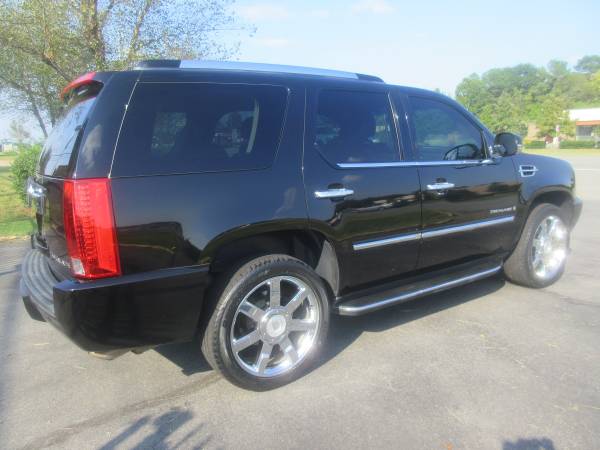 2008 CADILLAC ESCALADE PREMIUM AWD BLACK ON BLACK 1-OWNER 110k for sale in Little Rock, AR – photo 3
