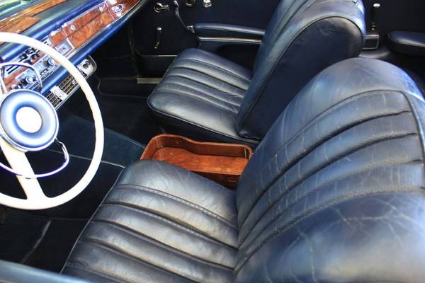 Lot 136 - 1966 Mercedes 250 SE Cabriolet Lucky Collector Car Auction for sale in Hudson, FL – photo 24