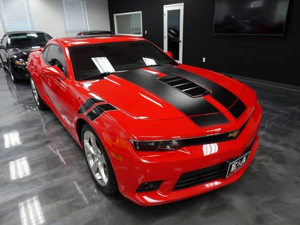 2015 Chevrolet Camaro 2SS - - by dealer - vehicle for sale in Waterloo, IA – photo 2