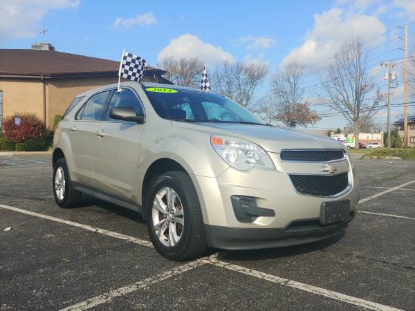 2013 Chevy Equinox LS AWD 71k 1 Owner Beautiful In/Out - cars &... for sale in Bethpage, NY – photo 4