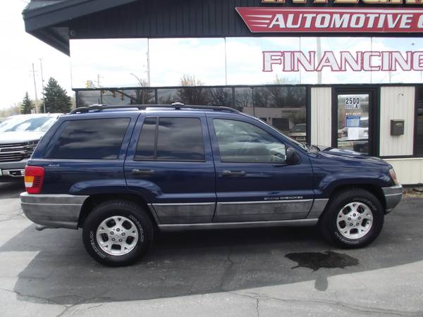2000 Jeep Grand Cherokee 4x4 Sunroof Leathr Great Shape 1295Down for sale in Des Moines, IA – photo 2