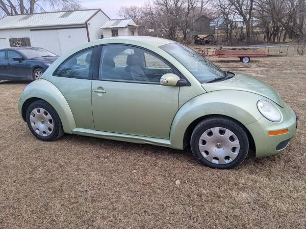 2010 Volkswagen beetle for sale in Bennet, NE – photo 3