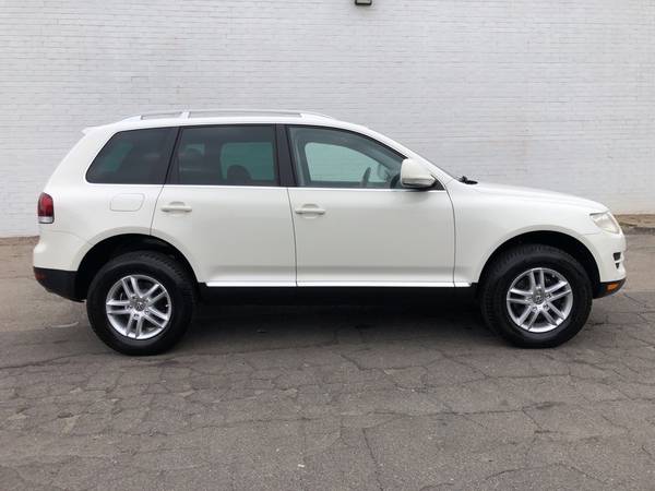 Volkswagen Diesel Touareg TDI SUV AWD 4x4 Leather Carfax Certified ! for sale in Jacksonville, NC