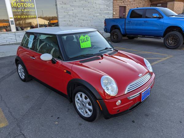 2004 Mini Cooper - cars & trucks - by dealer - vehicle automotive sale for sale in Evansdale, IA – photo 4