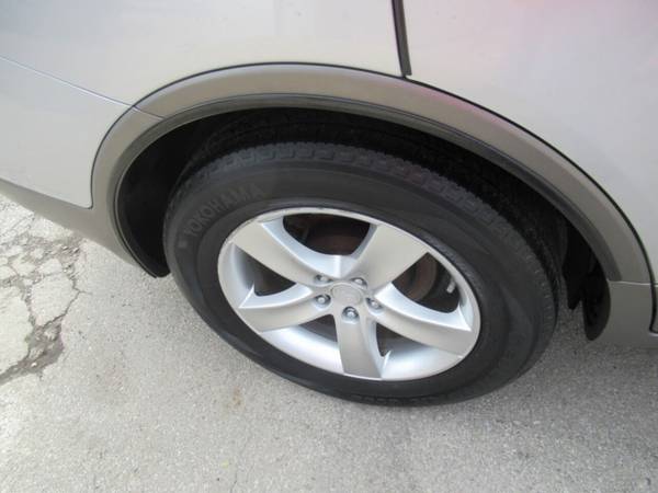 2008 Hyundai Veracruz Limited AWD 4dr Crossover - - by for sale in Bloomington, IL – photo 17