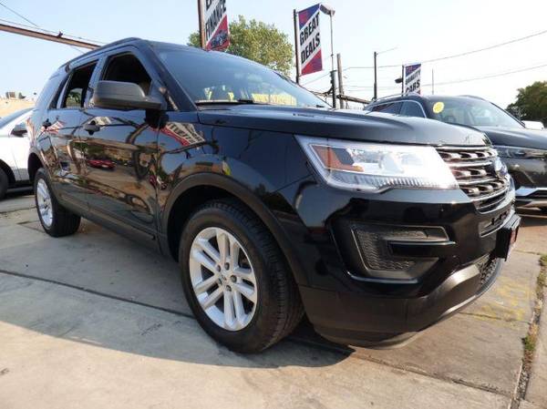 2017 Ford Explorer Base - Call or TEXT! Financing Available! - cars... for sale in Chicago, IL – photo 13