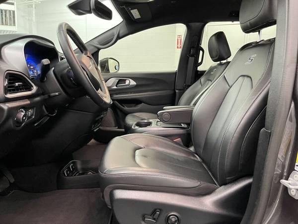 2020 Chrysler Pacifica Touring L Plus for sale in PUYALLUP, WA – photo 12