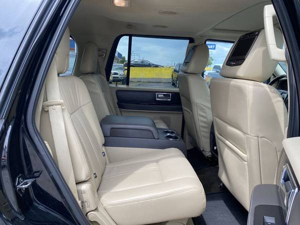 2016 Lincoln Navigator - Financing Available! - cars & trucks - by... for sale in Harrisonville, KS – photo 13