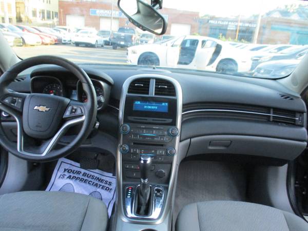 2013 Chevy Malibu LS **Clean Title/Very Clean & Hot Deal** - cars &... for sale in Roanoke, VA – photo 9