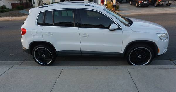 2009 Volkswagen Tiguan 2.0L Turbo - Immaculate!!! for sale in Oceanside, CA – photo 4