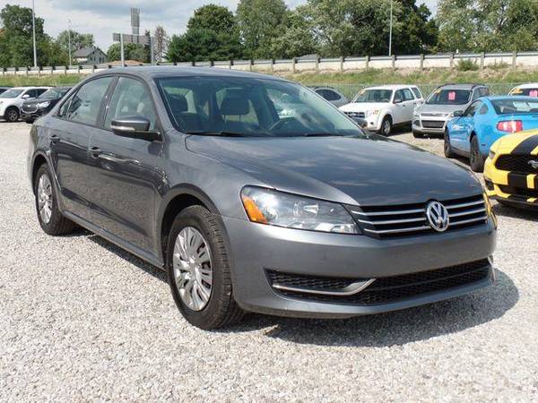 2015 Volkswagen Passat 4dr Sdn 1 8T Manual S - - by for sale in Carroll, OH – photo 4
