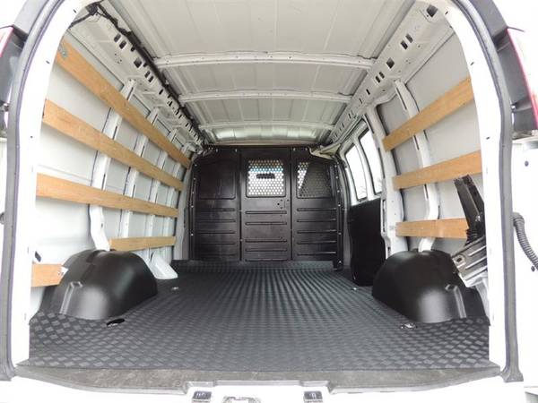 2019 GMC Savana 2500 Cargo Work Van! WORK READY! LIKE NEW! 24k for sale in White House, AR – photo 6
