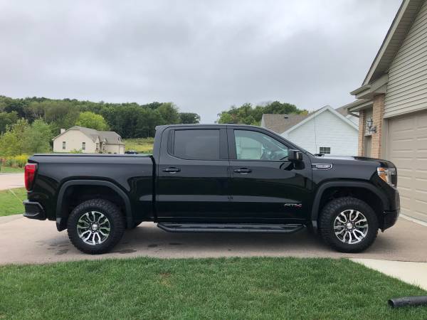 2019 Sierra 1500 4WD crew cab AT4 for sale in Edgerton, WI – photo 2