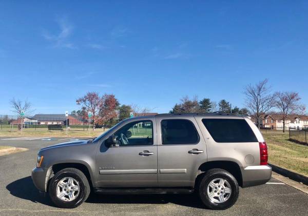 2007 Chevy TAhoe 4WD - cars & trucks - by dealer - vehicle... for sale in Fredericksburg, VA – photo 3