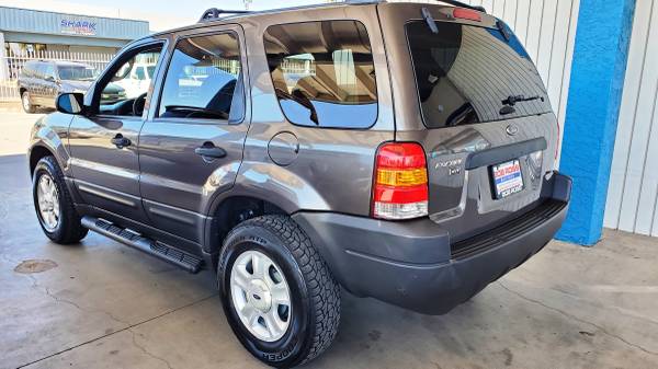 2004 FORD ESCAPE XLT 1 OWNER ARIZONA, LOW MILES AND V6 - cars & for sale in Tucson, AZ – photo 8
