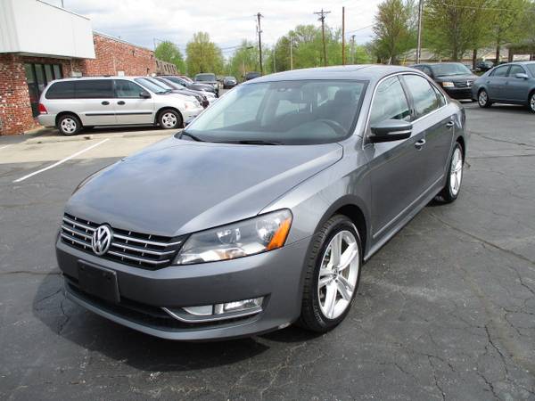 2015 Volkswagen Passat TDI SEL*Only 29,000 miles!! Great Price! -... for sale in Lees Summit, MO – photo 11