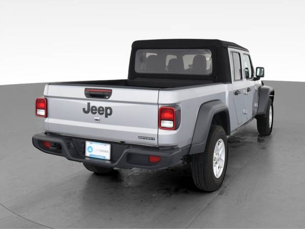 2020 Jeep Gladiator Sport Pickup 4D 5 ft pickup Silver - FINANCE -... for sale in Atlanta, CA – photo 10