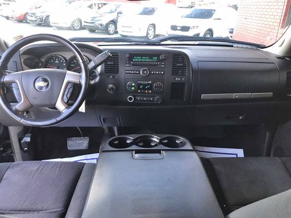 Chevrolet Silverado 1500 Crew Cab - Credit union financing available... for sale in Fayetteville, NC – photo 12