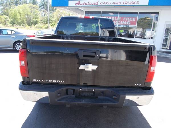 2009 Chevrolet Silverado Extended Cab LTZ - 4WD - Leather for sale in Warwick, RI – photo 7