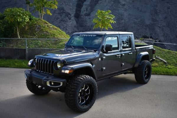2021 Jeep Gladiator Sport S 4x4 4dr Crew Cab 5.0 ft. SB Pickup Truck... for sale in Miami, MN
