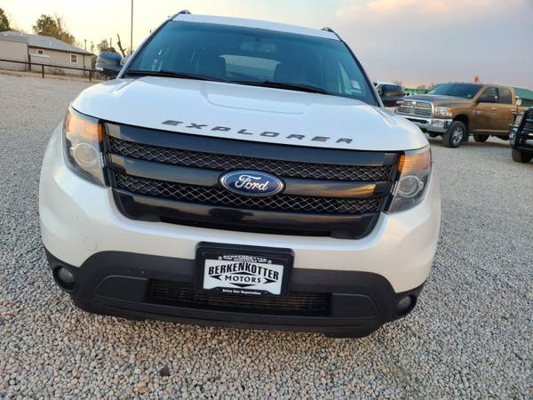 2013 Ford Explorer Sport SPORT LEATHER Loaded AWD - cars & trucks -... for sale in Brighton, WY – photo 3