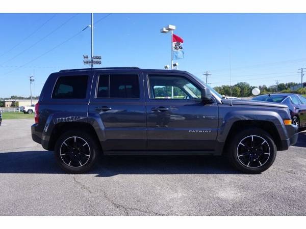 2017 Jeep Patriot Sport - cars & trucks - by dealer - vehicle... for sale in Brownsville, TN – photo 4