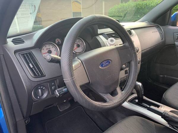 2010 Ford Focus SE-2 Door, ONLY 79,000 miles, sunroof, power... for sale in Garner, NC – photo 6