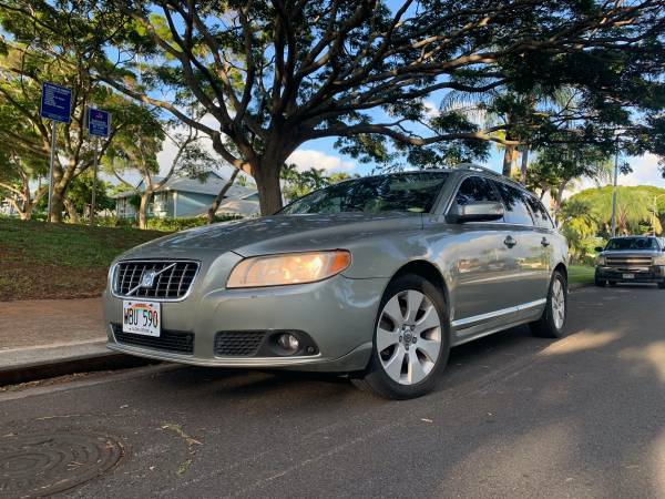 2008 Volvo V70 only 62K miles - cars & trucks - by owner - vehicle... for sale in Waipahu, HI – photo 2