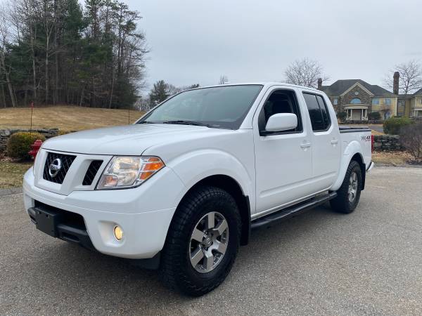 2010 NISSAN FRONTIER PRO-4X CREW LOW MILES! - - by for sale in Northborough, MA – photo 3