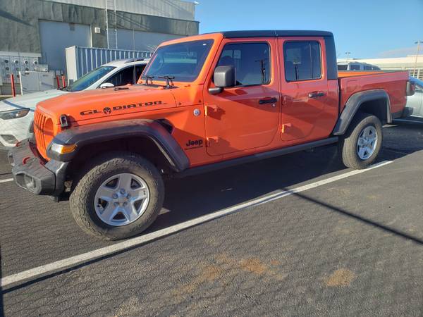 2020 JEEP GLADIATOR SPORT 4X4 - cars & trucks - by dealer - vehicle... for sale in Corrales, NM